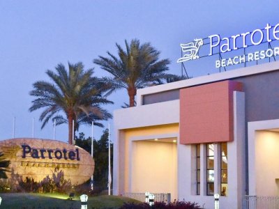 Фото отеля Parrotel Beach Resort (ex. Radisson Blu Resort) 5*