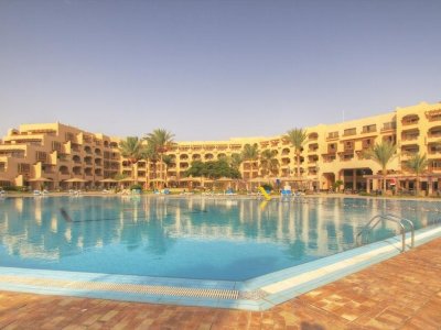 Фото отеля Continental Hotel Hurghada 5*